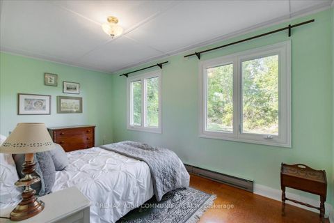 Photo 9 at 258 Lakeview Boulevard, Keswick South, Georgina
