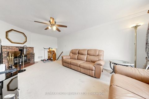 Photo 18 at 75 BETHANY LEIGH Drive, Agincourt North, Toronto