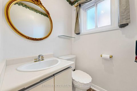 Photo 19 at 75 BETHANY LEIGH Drive, Agincourt North, Toronto
