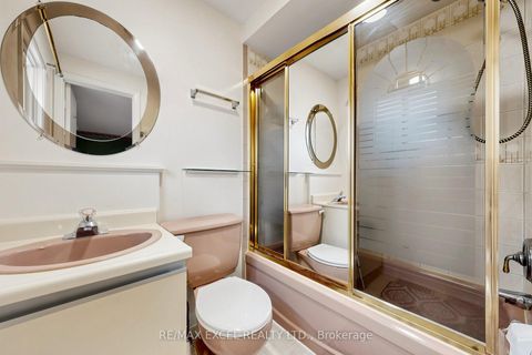 Photo 25 at 75 BETHANY LEIGH Drive, Agincourt North, Toronto