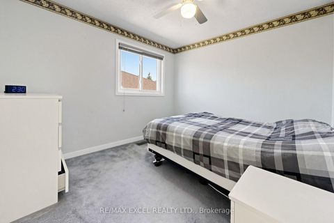 Photo 31 at 75 BETHANY LEIGH Drive, Agincourt North, Toronto