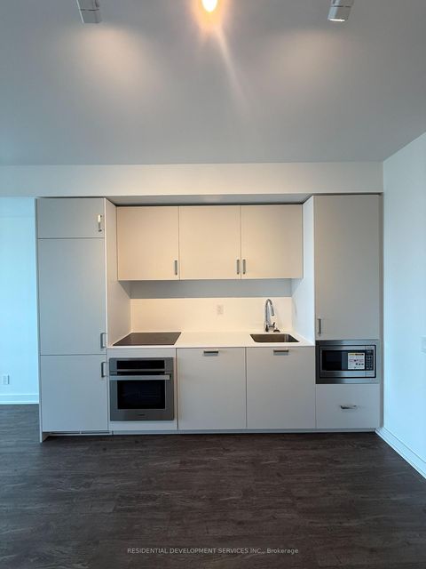 Photo 4 at 2708 - 88 Queen Street, Yonge Corridor, Toronto
