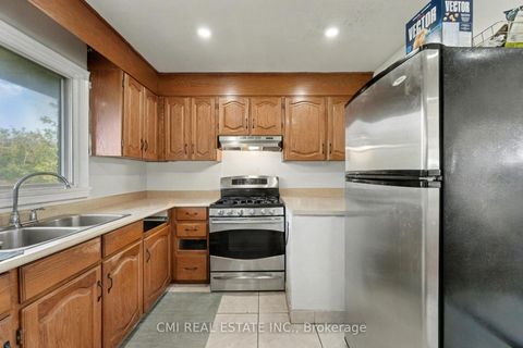 Photo 7 at 2610 Islington Avenue, Beaumonde Heights, Toronto