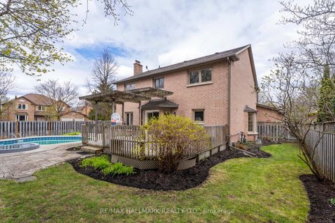 Photo 44 at 29 Petch Crescent, Aurora Highlands, Aurora