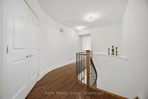 Photo 20 at 75 Virtue Crescent, Vellore Village, Vaughan