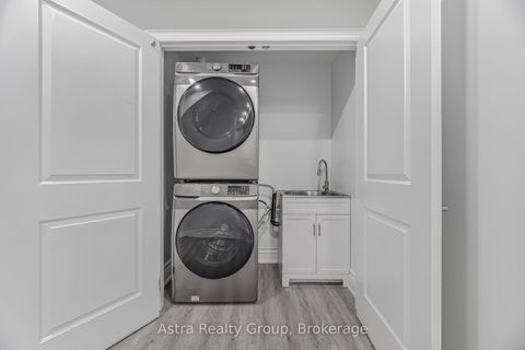 Photo 42 at 75 Virtue Crescent, Vellore Village, Vaughan