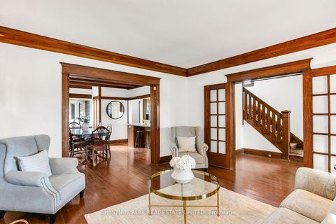 Photo 6 at 4 Biggar Avenue, Wychwood, Toronto
