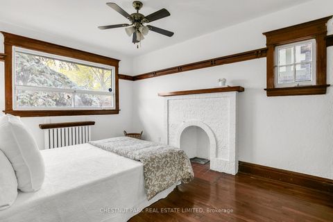Photo 19 at 4 Biggar Avenue, Wychwood, Toronto