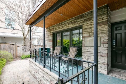Photo 36 at 4 Biggar Avenue, Wychwood, Toronto