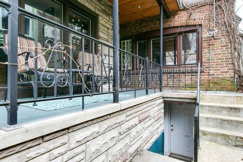 Photo 37 at 4 Biggar Avenue, Wychwood, Toronto