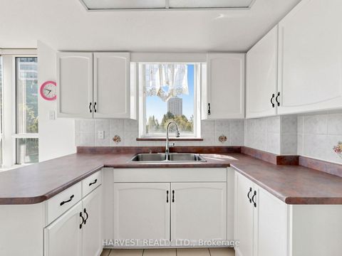 Photo 13 at 305 - 30 Thunder Grove, Agincourt North, Toronto