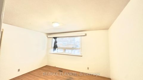 Photo 4 at 81 Amberjack Boulevard, Woburn, Toronto
