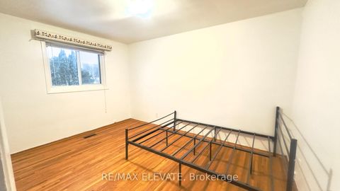 Photo 7 at 81 Amberjack Boulevard, Woburn, Toronto