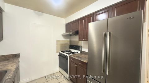 Photo 10 at 81 Amberjack Boulevard, Woburn, Toronto
