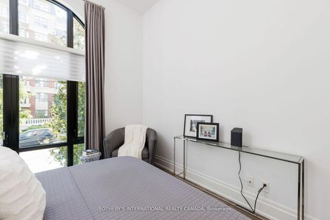 Photo 23 at TH 2 - 4 The Kingsway, Kingsway South, Toronto