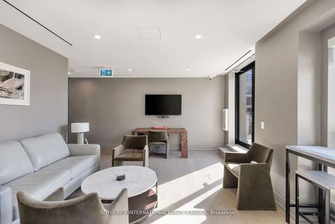 Photo 41 at TH 2 - 4 The Kingsway, Kingsway South, Toronto