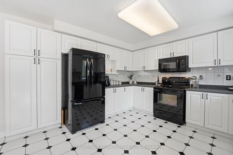 Photo 6 at 390 Binns Avenue, Glenway Estates, Newmarket