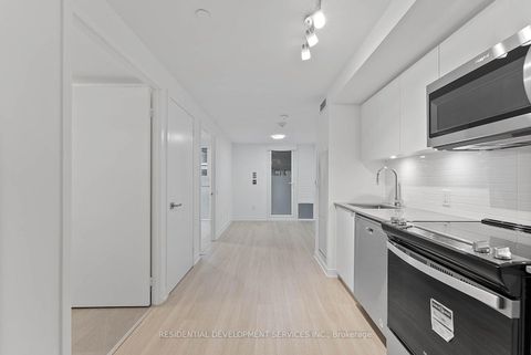 Photo 2 at 130 - 500 Wilson Avenue, Clanton Park, Toronto