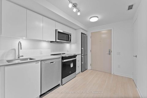 Photo 5 at 130 - 500 Wilson Avenue, Clanton Park, Toronto
