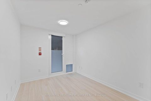 Photo 6 at 130 - 500 Wilson Avenue, Clanton Park, Toronto