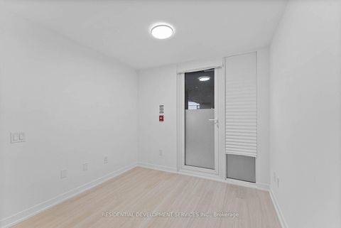 Photo 7 at 130 - 500 Wilson Avenue, Clanton Park, Toronto