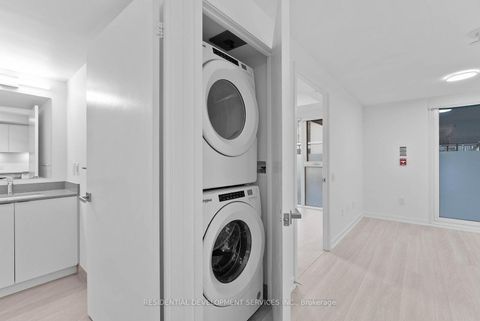 Photo 16 at 130 - 500 Wilson Avenue, Clanton Park, Toronto