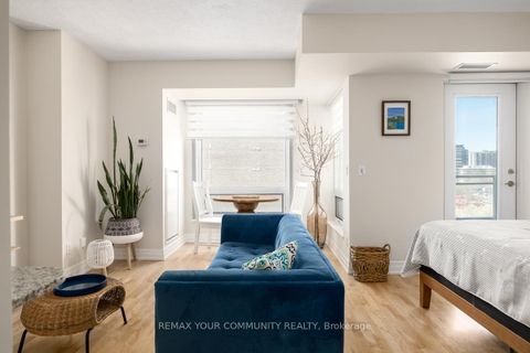 Photo 2 at 1108 - 8 Scollard Street, Annex, Toronto