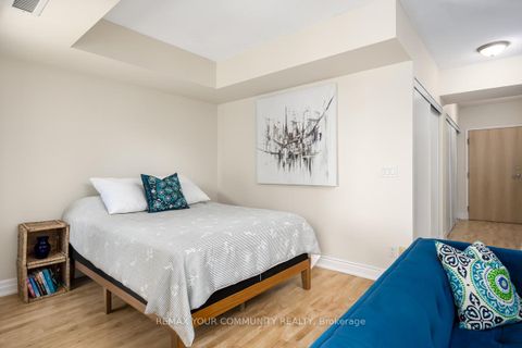 Photo 7 at 1108 - 8 Scollard Street, Annex, Toronto