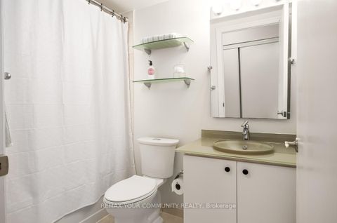 Photo 12 at 1108 - 8 Scollard Street, Annex, Toronto