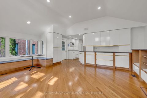 Photo 12 at 29 Robin Hood Road, Humber Valley, Toronto