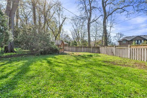 Photo 29 at 29 Robin Hood Road, Humber Valley, Toronto