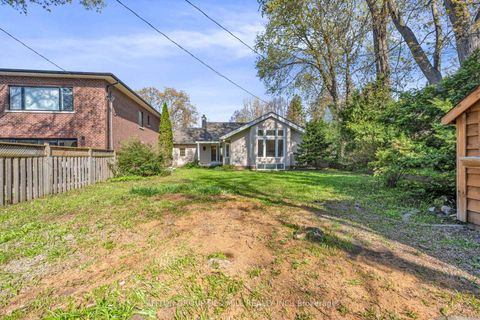 Photo 31 at 29 Robin Hood Road, Humber Valley, Toronto