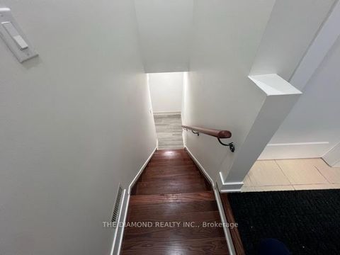 Photo 37 at 114 Chatfield Drive, West Woodbridge, Vaughan