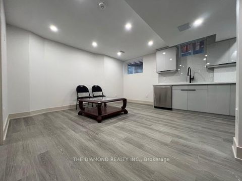 Photo 39 at 114 Chatfield Drive, West Woodbridge, Vaughan