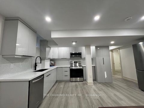 Photo 40 at 114 Chatfield Drive, West Woodbridge, Vaughan