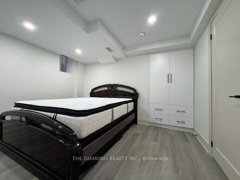 Photo 45 at 114 Chatfield Drive, West Woodbridge, Vaughan