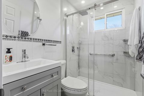 Photo 14 at 1 Birkdale Road, Bendale, Toronto