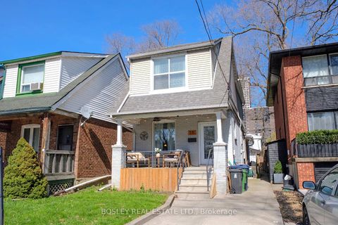 Photo 1 at 231 Chisholm Avenue, Lumsden, Toronto