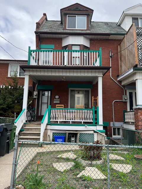 Photo 0 at 36 Nassau Street, Chinatown, Toronto
