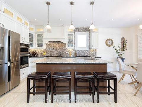 Photo 13 at 44 Philson Court, Cookstown, Innisfil