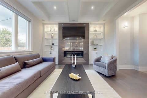 Photo 16 at 222 Connaught Avenue, Newtonbrook West, Toronto