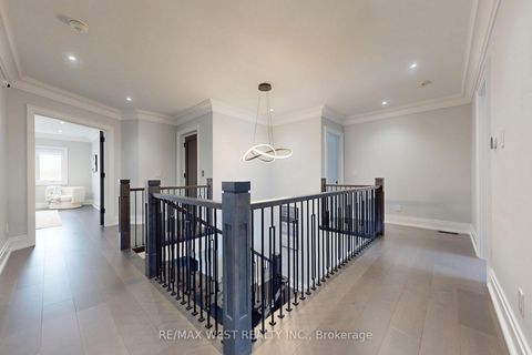 Photo 20 at 222 Connaught Avenue, Newtonbrook West, Toronto