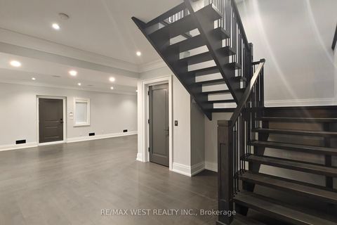 Photo 33 at 222 Connaught Avenue, Newtonbrook West, Toronto