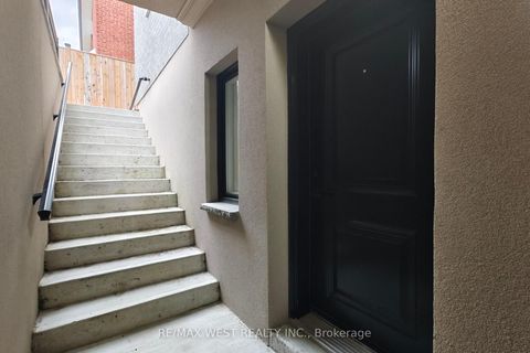 Photo 39 at 222 Connaught Avenue, Newtonbrook West, Toronto