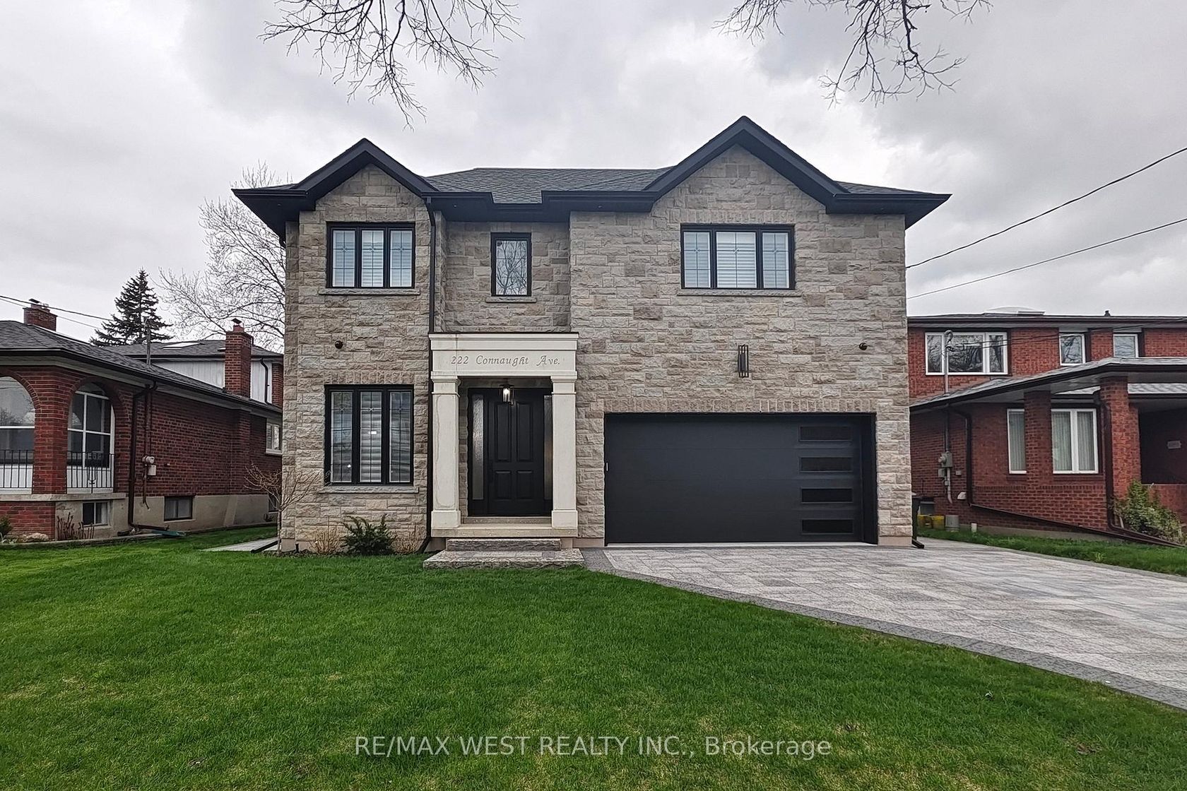222 Connaught Avenue, Newtonbrook West, Toronto photo 1