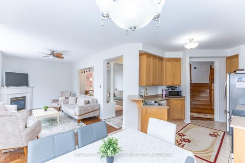 Photo 9 at 20 Bucksaw Drive, Vellore Village, Vaughan