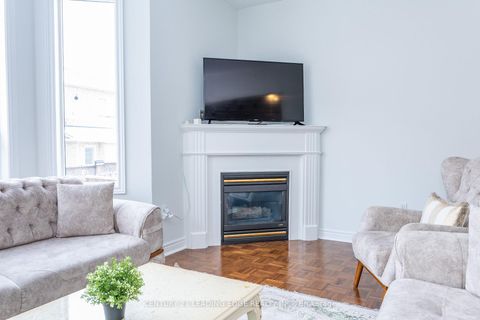 Photo 16 at 20 Bucksaw Drive, Vellore Village, Vaughan
