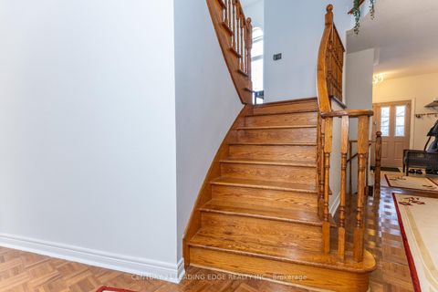 Photo 24 at 20 Bucksaw Drive, Vellore Village, Vaughan
