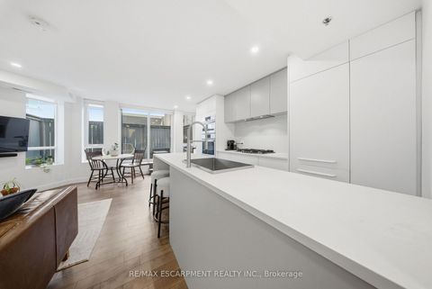 Photo 6 at TH1 - 127 Queen Street E, Yonge Corridor, Toronto