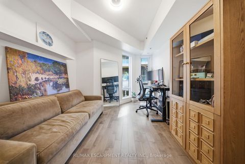 Photo 19 at TH1 - 127 Queen Street E, Yonge Corridor, Toronto
